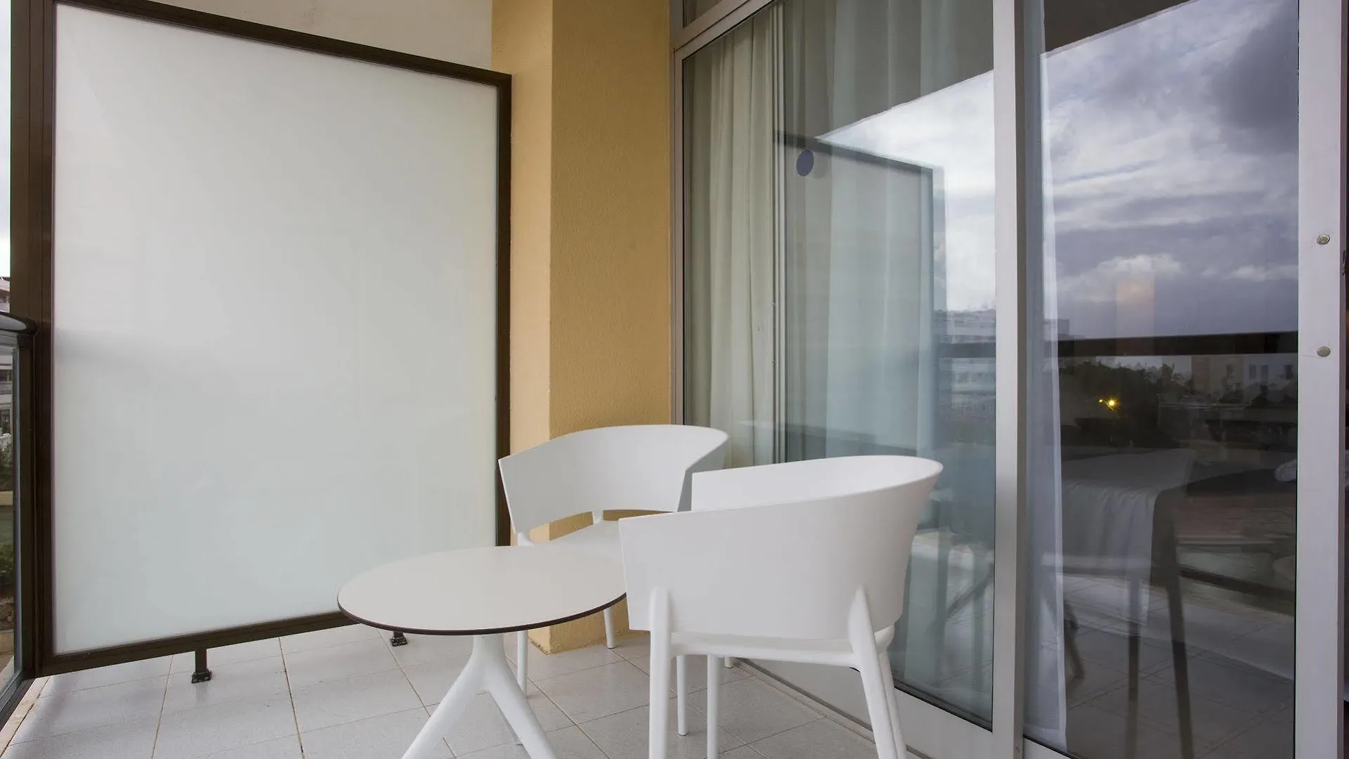 Aluasoul Ibiza - Adults Only Hotel Es Canar  4*, Es Canar (Ibiza)