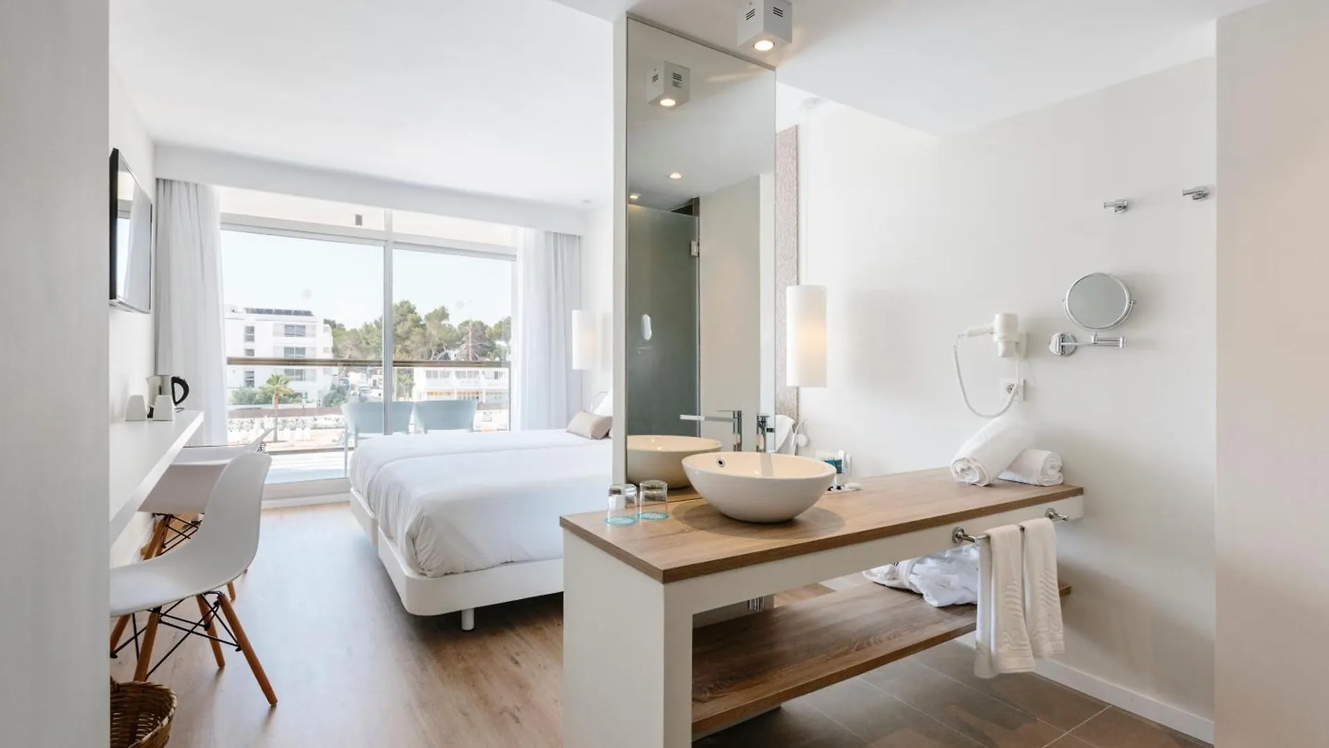 Aluasoul Ibiza - Adults Only Hotel Es Cana